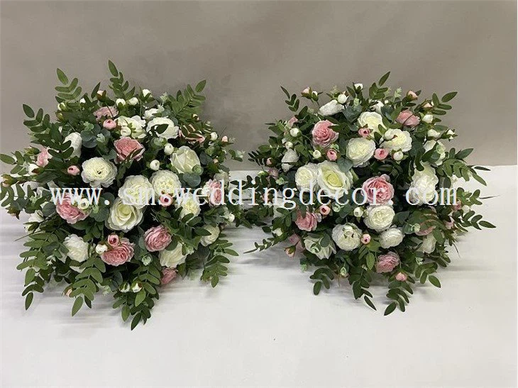 white and pink roses centerpieces(001)